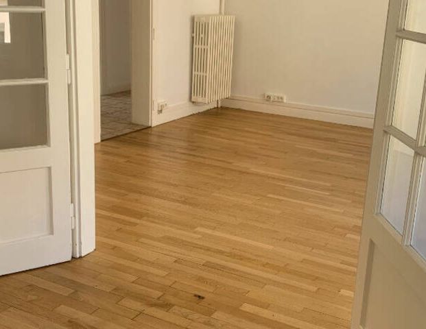 Location appartement F4 - parking - Photo 1