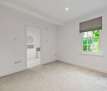 5 bedroom end of terrace house to rent - Photo 6