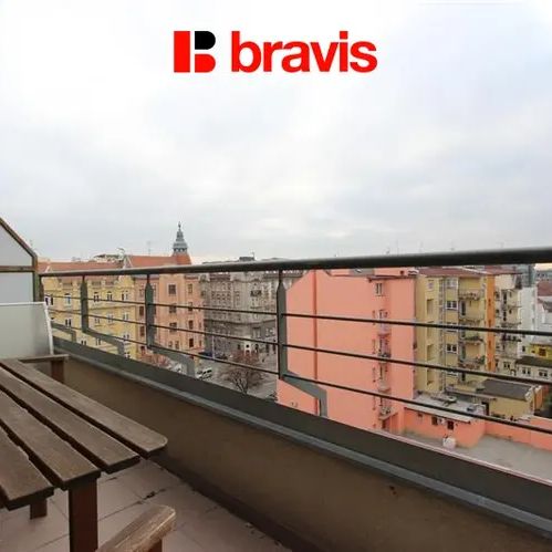 Pronájem bytu 2+kk, ul. Dřevařská, Brno - Veveří, částečně zařízený, spací galerie, šatna, dvě terasy - Photo 1