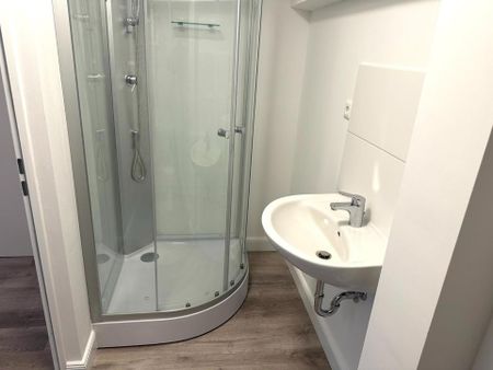 1-Zimmer Dachgeschoss ,kein Aufzug - 1 Jahr Untervermietung - Foto 5