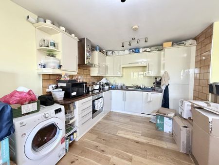 2 bedroom apartment to rent - Photo 4