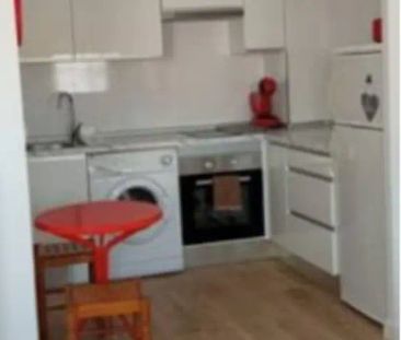 Piso en alquiler en Cidade Vella-Atochas-Pescadería - Photo 2