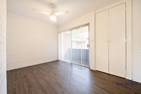 Modern Two-Bedroom Townhouse in Popular South Dubbo - Photo 3