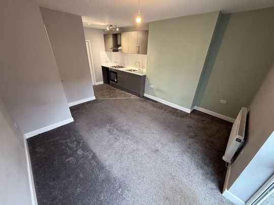 1 bedroom flat to rent - Photo 1
