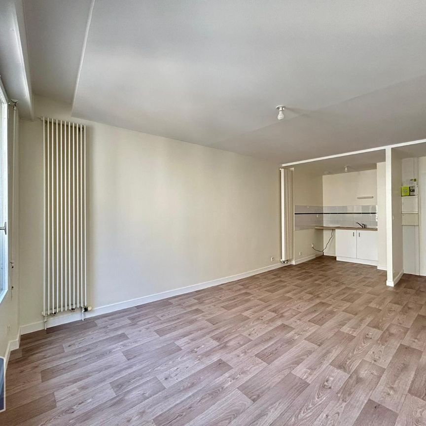 Location Appartement 2 pièces 39m² LAVAL 53000 - Photo 1