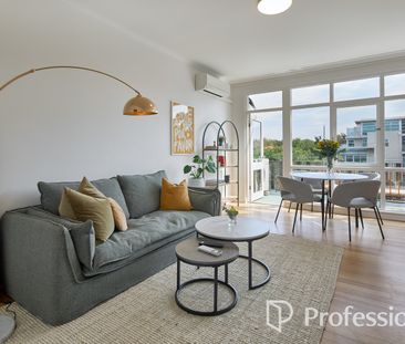 13/64 Broadway, Elwood VIC 3184 - Apartment For Rent | Domain - Photo 1