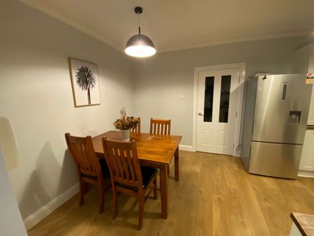 Tamworth Furnished Accommodation - North Tamworth - Photo 2