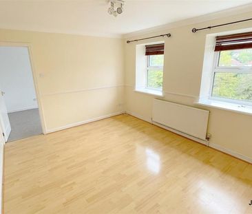 1 bedroom flat to rent - Photo 6