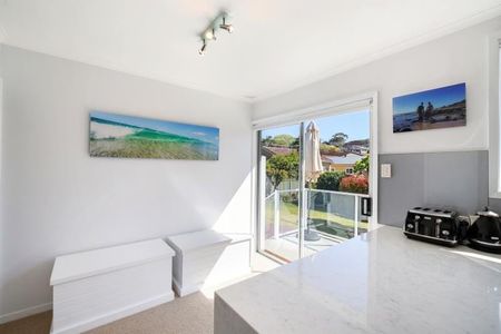 55 Old Gosford Road, Wamberal - Photo 2