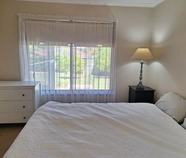 1087 Pemberton Street, West Albury NSW 2640 - House For Rent | Domain - Photo 5