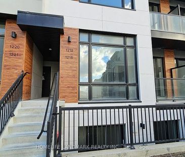 For Lease - 8 David Eyer Road Unit# 1218, Richmond Hill, Ontario - Photo 6