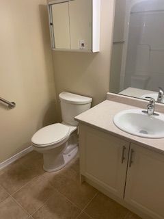 For Lease - 1056 Queens Avenue Unit# 415, Oakville, Ontario - Photo 5