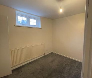 4 bedroom detached house to rent - Photo 6