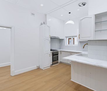 Newly Renovated 4-Bedroom Home on a Generous Allotment in the Heart... - Photo 4