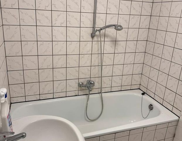 2 - Zimmer Wohnung zu vermieten - Photo 1