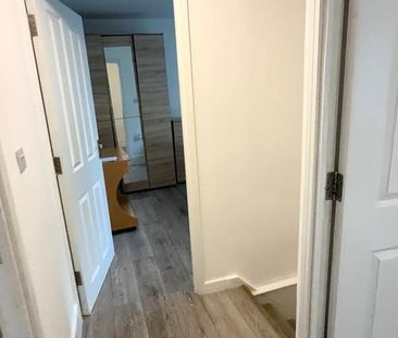 5 bedroom flat share to rent - Photo 6