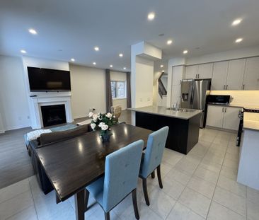 For Lease - 3945 Leonardo Street, Burlington, Ontario - Photo 1