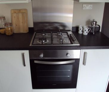 5 bedroom terraced house to rent - Photo 6
