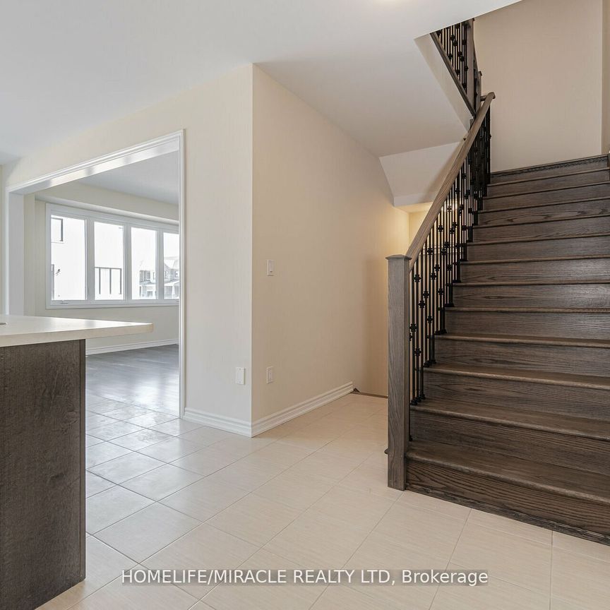 For Lease - 70 Ever Sweet Way, Thorold, Ontario - Photo 1