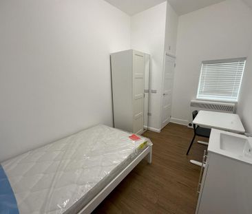 1 bedroom property to rent - Photo 2