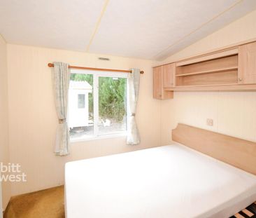 2 bedroom park home to rent - Photo 5