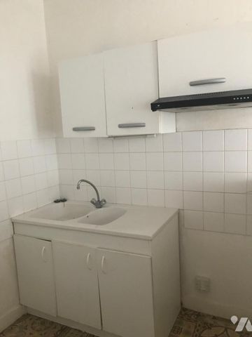 TOURS CENTRE - RUE DU COMMERCE - Photo 2