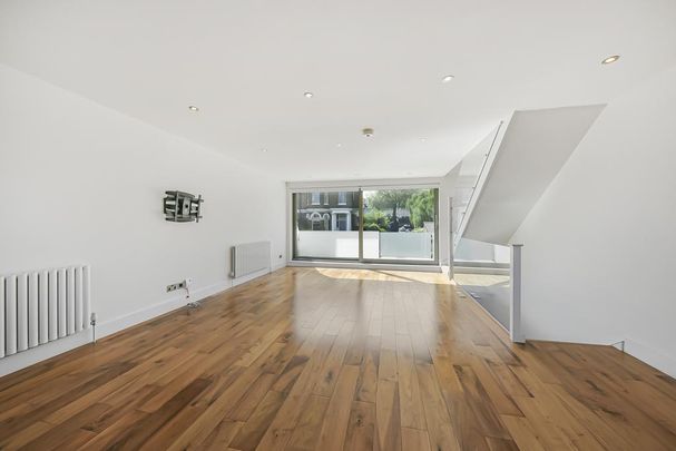 5 bedroom townhouse to rent - Photo 1