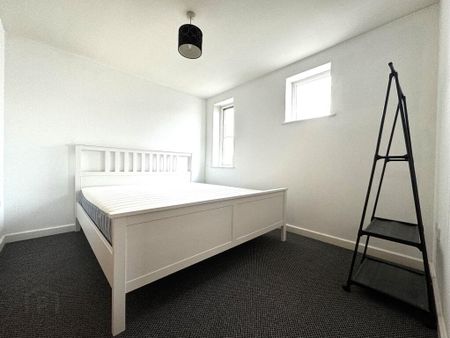 Apt 4 Old School House, Carrickfergus, BT38 7FH - Photo 4