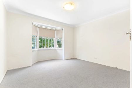 Sunny, Spacious Apartment in Quiet Killara Setting - Photo 4