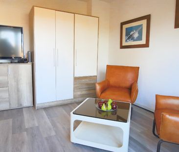 HELLES MÖBELIERTES APARTMENT MIT BALKON NÄHE GERICHT KREFELD - Photo 5