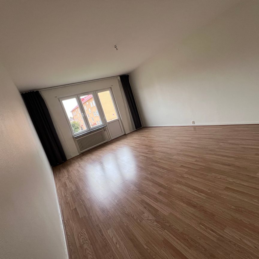 Odalvägen 8 - Foto 1