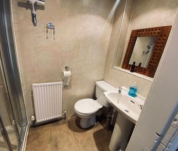 1 bedroom flat to rent - Photo 6