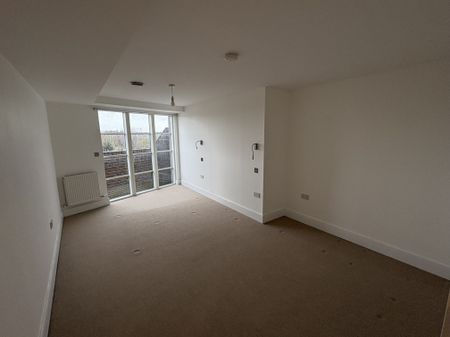 Station Parade, Letchworth Garden City - Photo 3