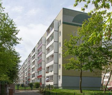 Am Rande der Stadt - frisch saniert und tolle Aussicht ins Grüne. - Photo 2