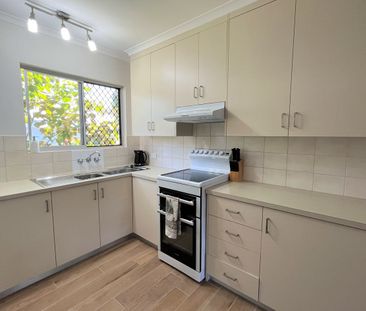 Unit 2/69 King St, Buderim, Qld 4556 - Photo 2