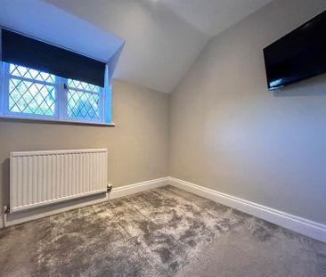 4 Bedroom Mews To Let - Photo 2