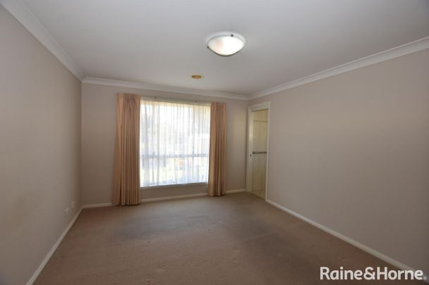 47 Lister Drive, Orange, NSW 2800 - Photo 1