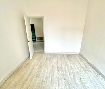 Location Appartement 3 pièces 40m² LYON 3ème - Photo 5