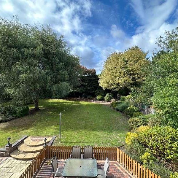 Nursery Lane, Hopwas, B78 - Photo 1