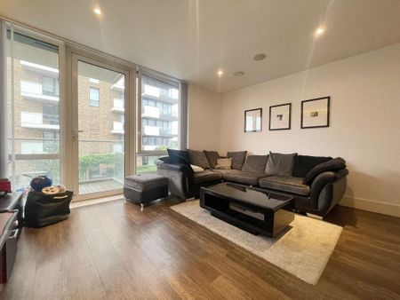 Studio to rent - Photo 2