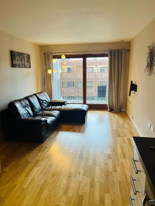 1 Bed Flat, Bolanachi Building, SE16 - Photo 1