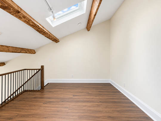 69 King Street East apartment — Hamilton, ON (1-Bedroom) - 1 Bedroom - Photo 1