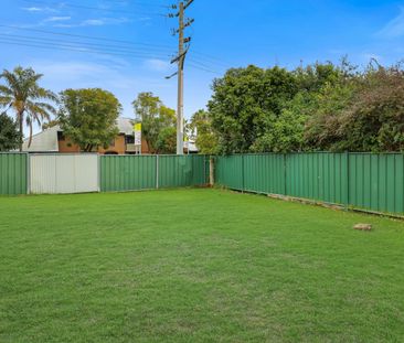 28 Susanne Street - Photo 4