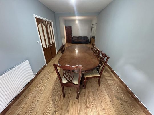 7 bedroom semi-detached house to rent - Photo 1