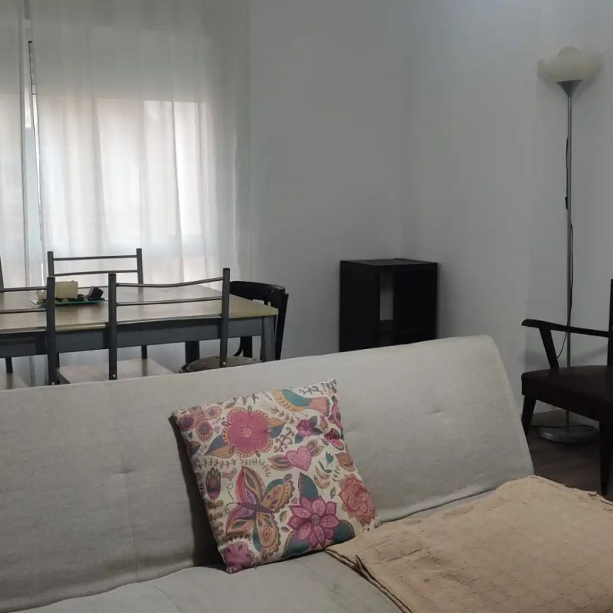 Piso de alquiler en Calle Carlos III, Casco Antiguo - Foto 1