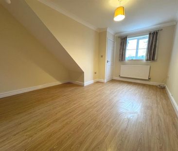 2 bedroom semi-detached house to rent - Photo 3