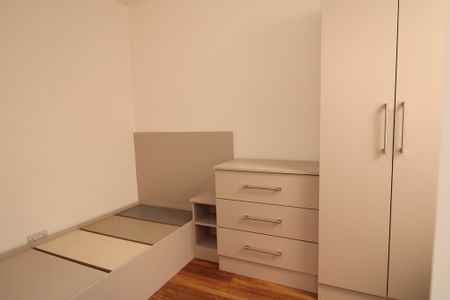 £1,100 - To Let - Photo 2