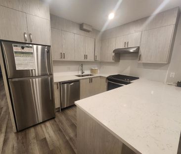 341 Tweedsmuir Avenue - A - Photo 4