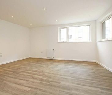 4 bedroom house to rent - Photo 1