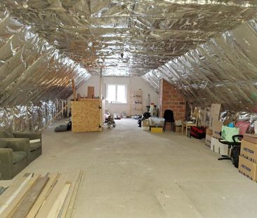 Alleenstaande woning op groot perceel te Moerkerke - Photo 3